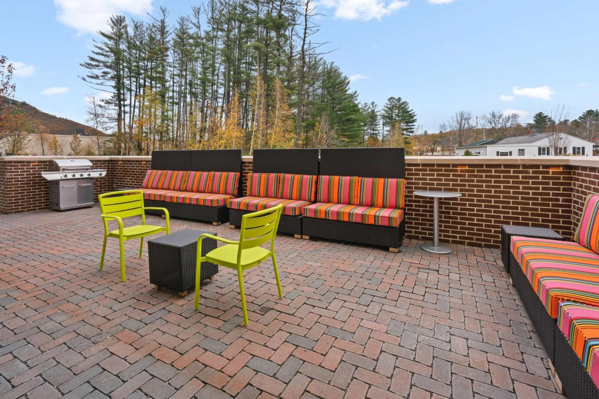 Home2 Suites By Hilton North Conway, Nh Bagian luar foto